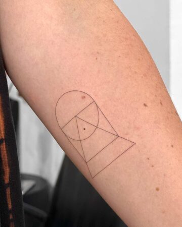 Geometry Minimalist Tattoo Gallery. tattoo geometry fine line black single needle squre circle triangle minimalistic on the arm